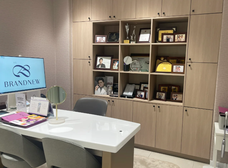 韓國Brandnew皮膚科價格比別家貴嗎?確實比流水線貴,但1:1定制方案真的值回票價插图2 韓國皮膚科Brandnew預約方式